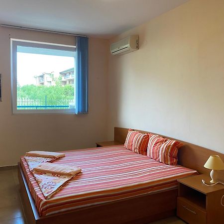Prostor Apartments Obzor Exterior photo